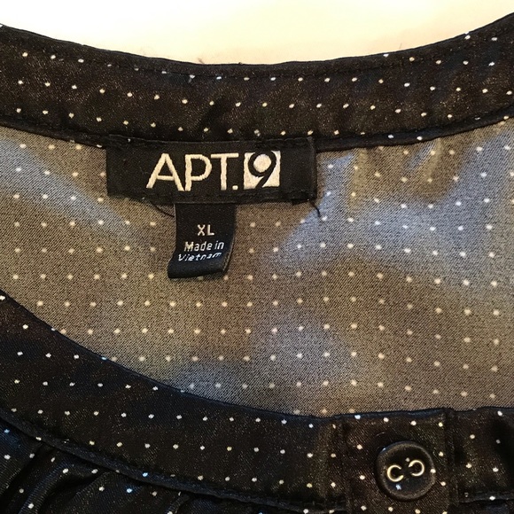 Apt. 9 short sleeve silky blouse - Picture 5 of 6